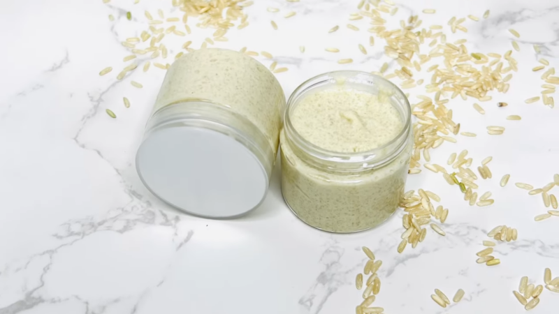 Detoxifying Rice Ginger Body Scrub