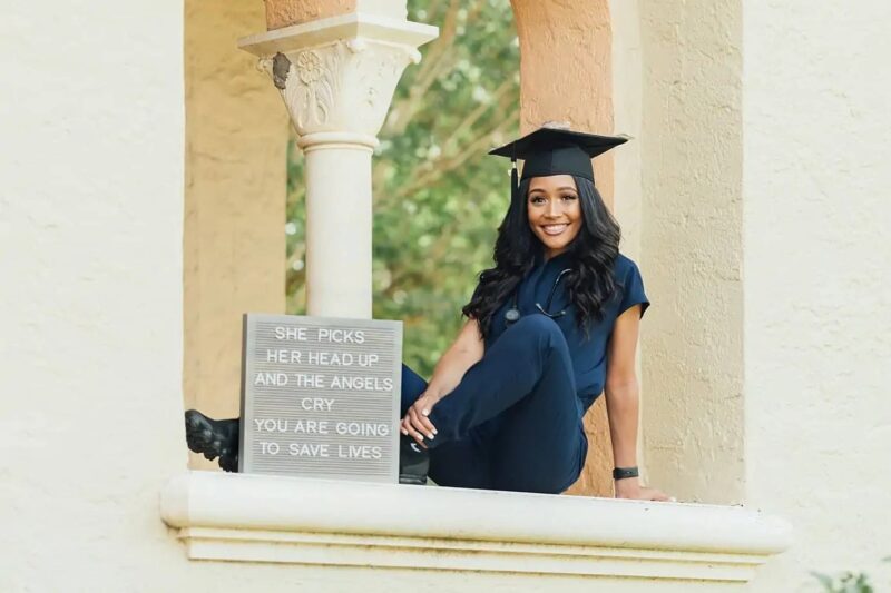 Read more about the article 6 Style Tips for Graduation Day