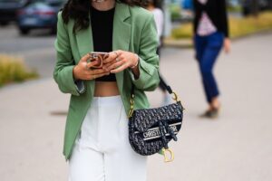 Read more about the article Budget-Friendly Fashion Items That Make a Statement