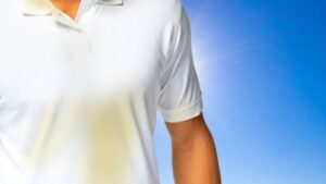 Read more about the article How To Get Sunscreen Stains Out Of Clothes Without Wrecking The Fabric